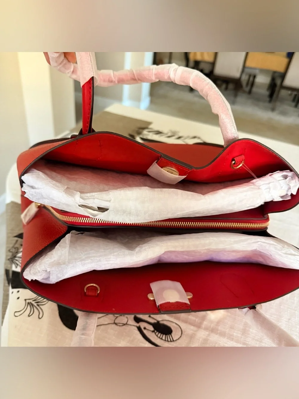 MICHAEL KORS Mercer Gallery center zip leather tote bag in bright red